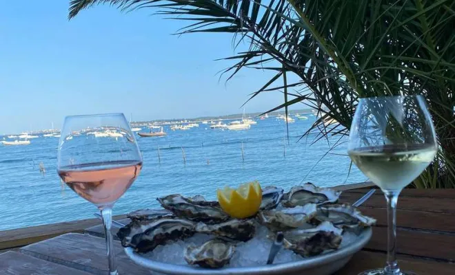 Nos plateaux de fruits de mer, Lège-Cap-Ferret, La Cabane de Cacanio